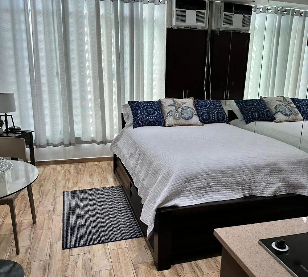 Studio With Ocean View location
