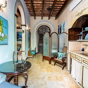Charming Retreat In Old San Juan